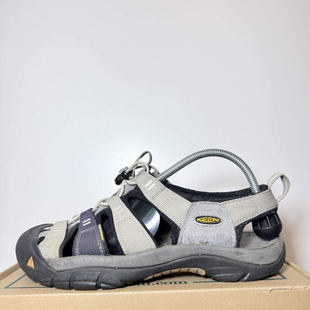 Keen Men's Size 10.5 Newport H2 Waterproof Hiking Sandals Gray Outdoor Shoes
